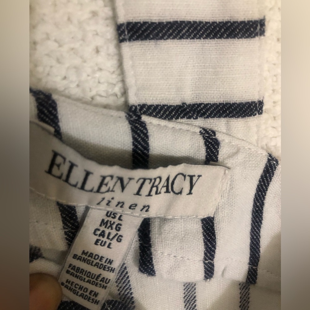 EUC Ellen Tracy Short Sleeve Navy White Tee Size L - Picture 2 of 13